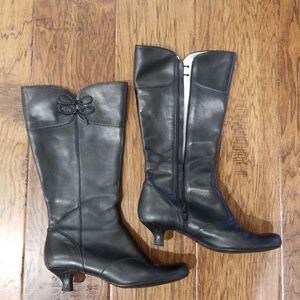 Kenneth Cole leather boots